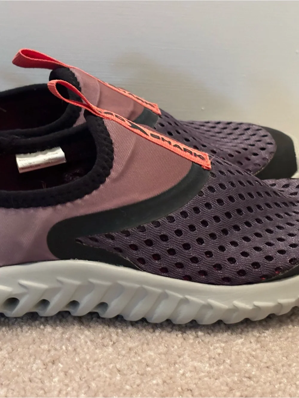 Rugged Shark Aqua Flo Boys Size 1 Water Shoes Slip-On Athletic Sneakers Summer